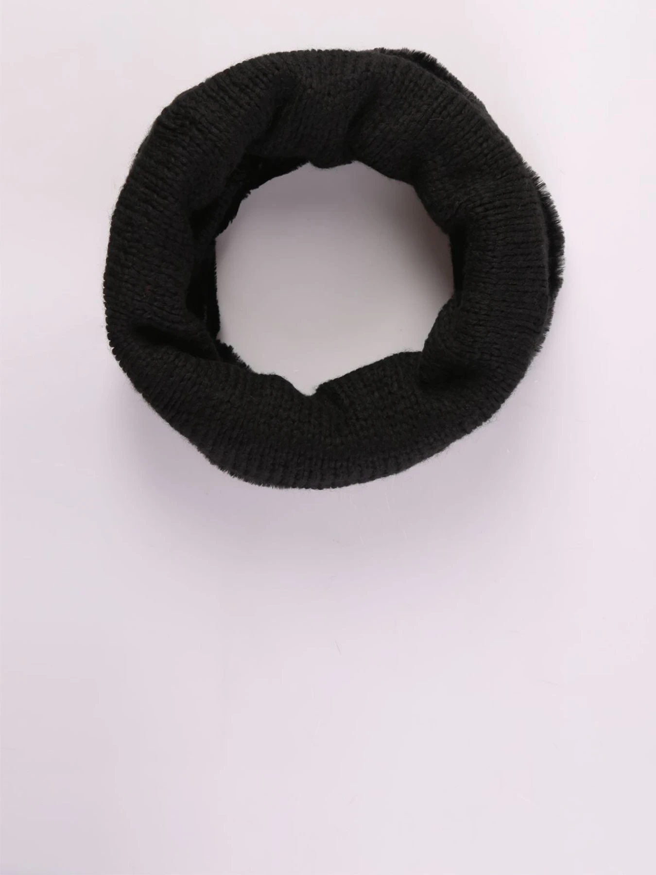 Шарфы и платки Colin’s модель CL1036848_Q1.V1_BLK Фото