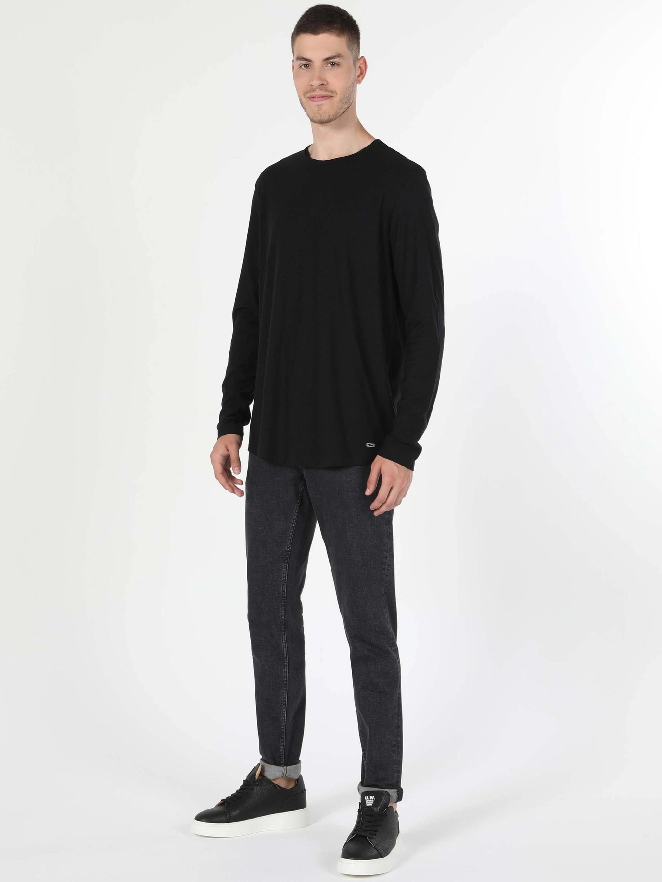 Худі та світшоти Colin’s модель CL1051133_Q1.V1_BLK Фото