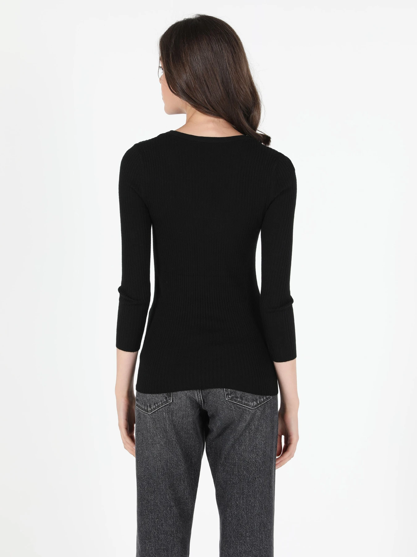 Худи и свитшоты Colin’s модель CL1050570_Q1.V1_BLK Фото