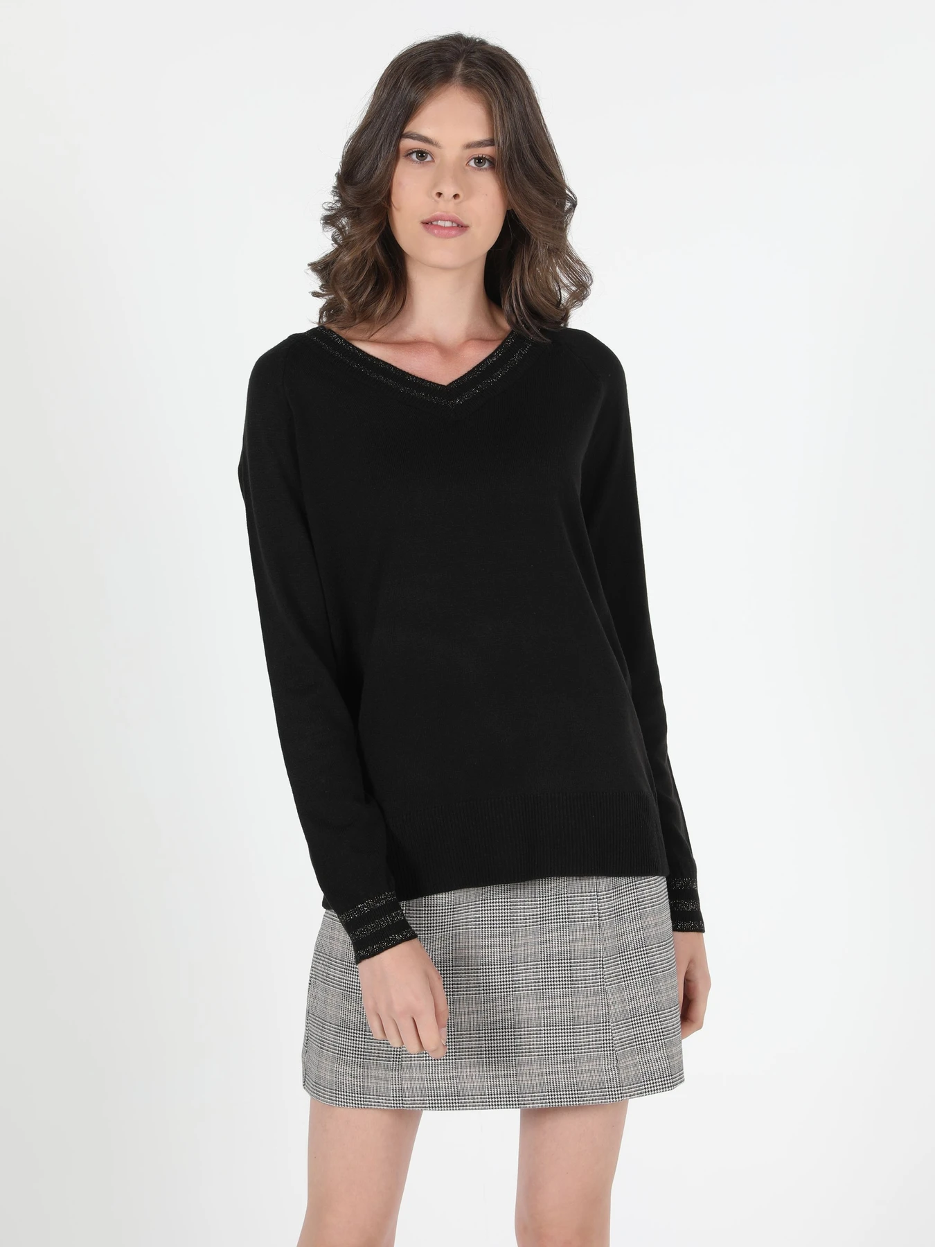 Худи и свитшоты Colin’s модель CL1050551_Q1.V1_BLK Фото