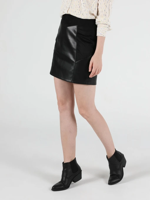 Спідниці Colin’s модель CL1050344_Q1.V1_BLK Фото