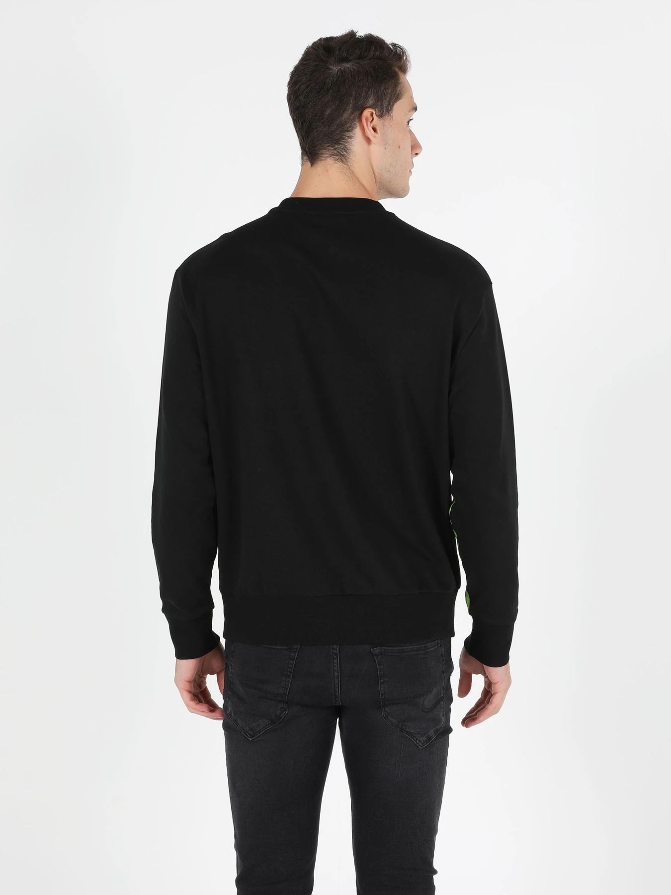 Худи и свитшоты Colin’s модель CL1051618_Q1.V1_BLK Фото