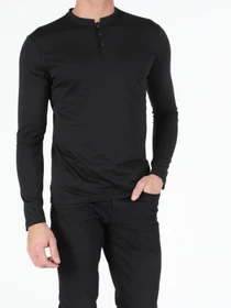 Худи и свитшоты Colin’s модель CL1050199_Q1.V1_BLK Фото