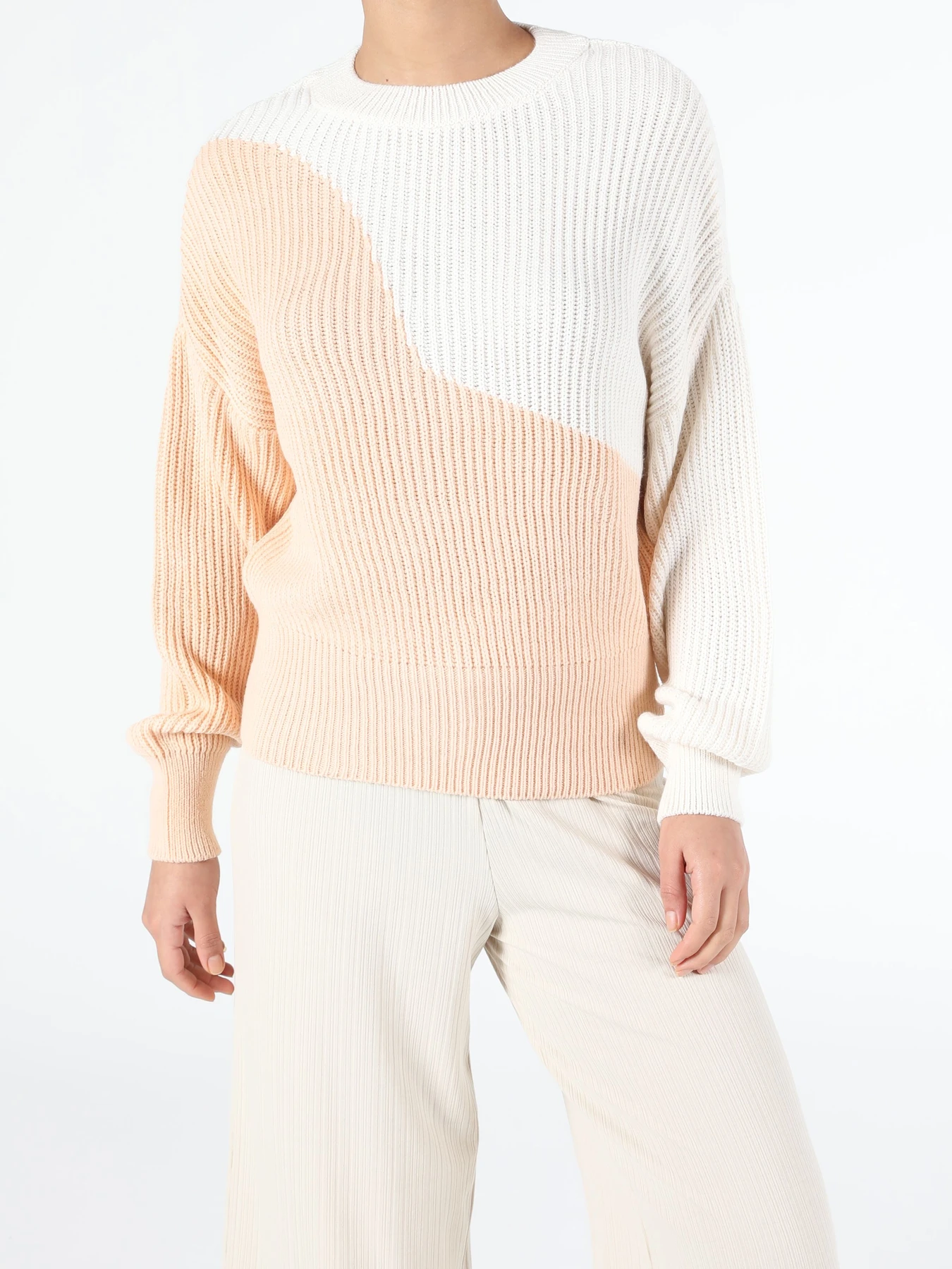 Худи и свитшоты Colin’s модель CL1052847_Q1.V1_PLI Фото