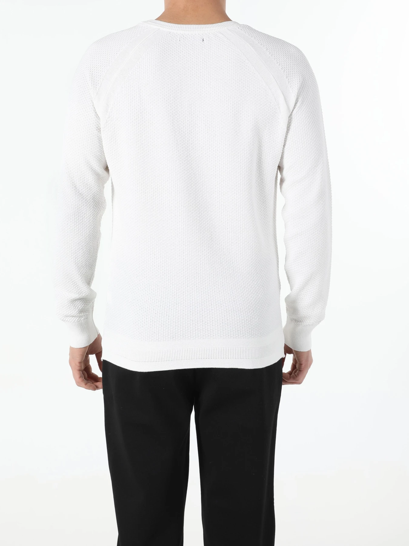 Худи и свитшоты Colin’s модель CL1052593_Q1.V1_WHT Фото