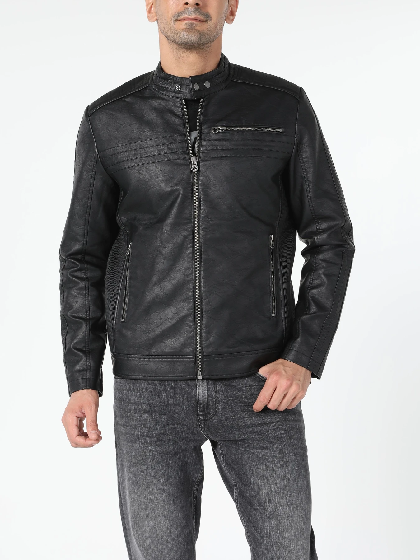 Куртки и дубленки Colin’s модель CL1052389_Q1.V1_BLK Фото