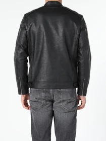 Куртки и дубленки Colin’s модель CL1052389_Q1.V1_BLK Фото
