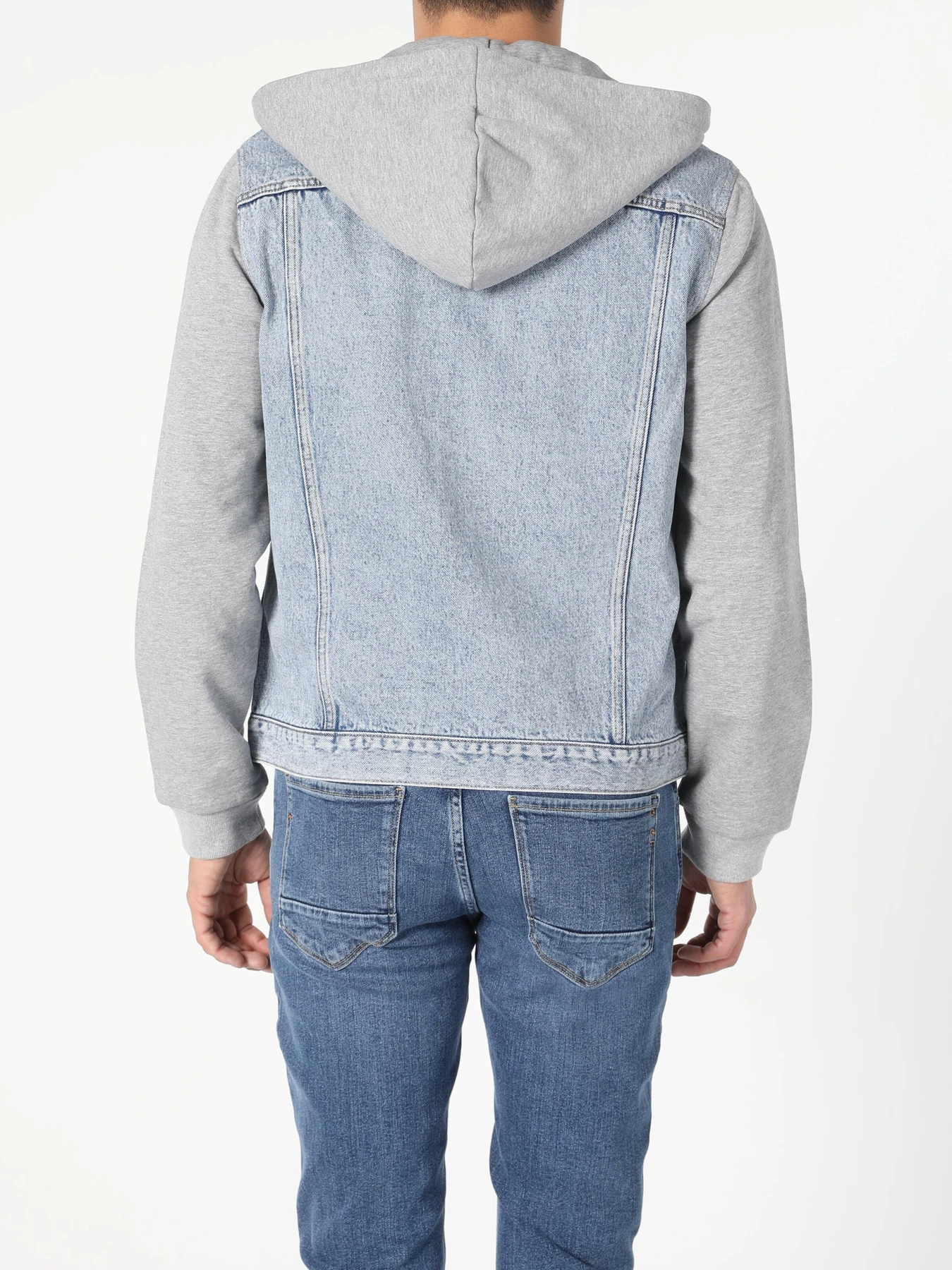 Куртки и дубленки Colin’s модель CL1055624_Q1.V1_DN41532 Фото