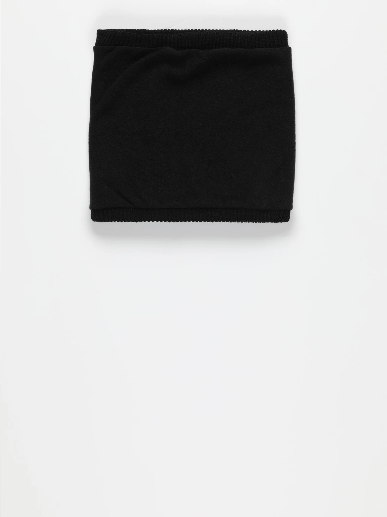 Шарфи та хустки Colin’s модель CL1056349_Q1.V1_BLK Фото
