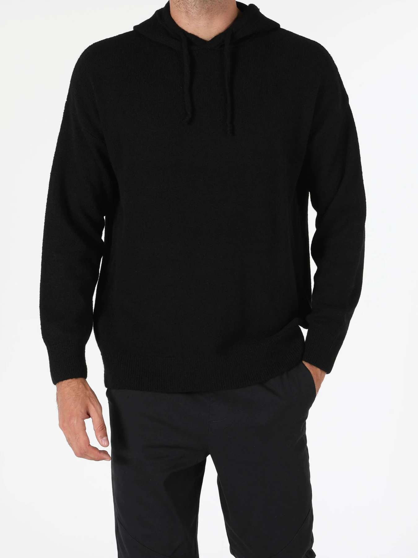 Худи и свитшоты Colin’s модель CL1056004_Q1.V1_BLK Фото