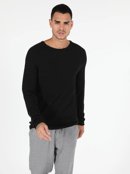Худи и свитшоты Colin’s модель CL1050729_Q1.V1_BLK Фото