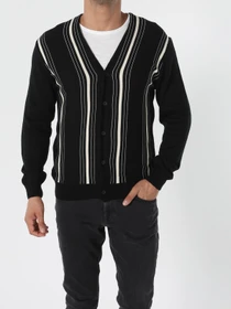 Худи и свитшоты Colin’s модель CL1054871_Q1.V1_BLK Фото