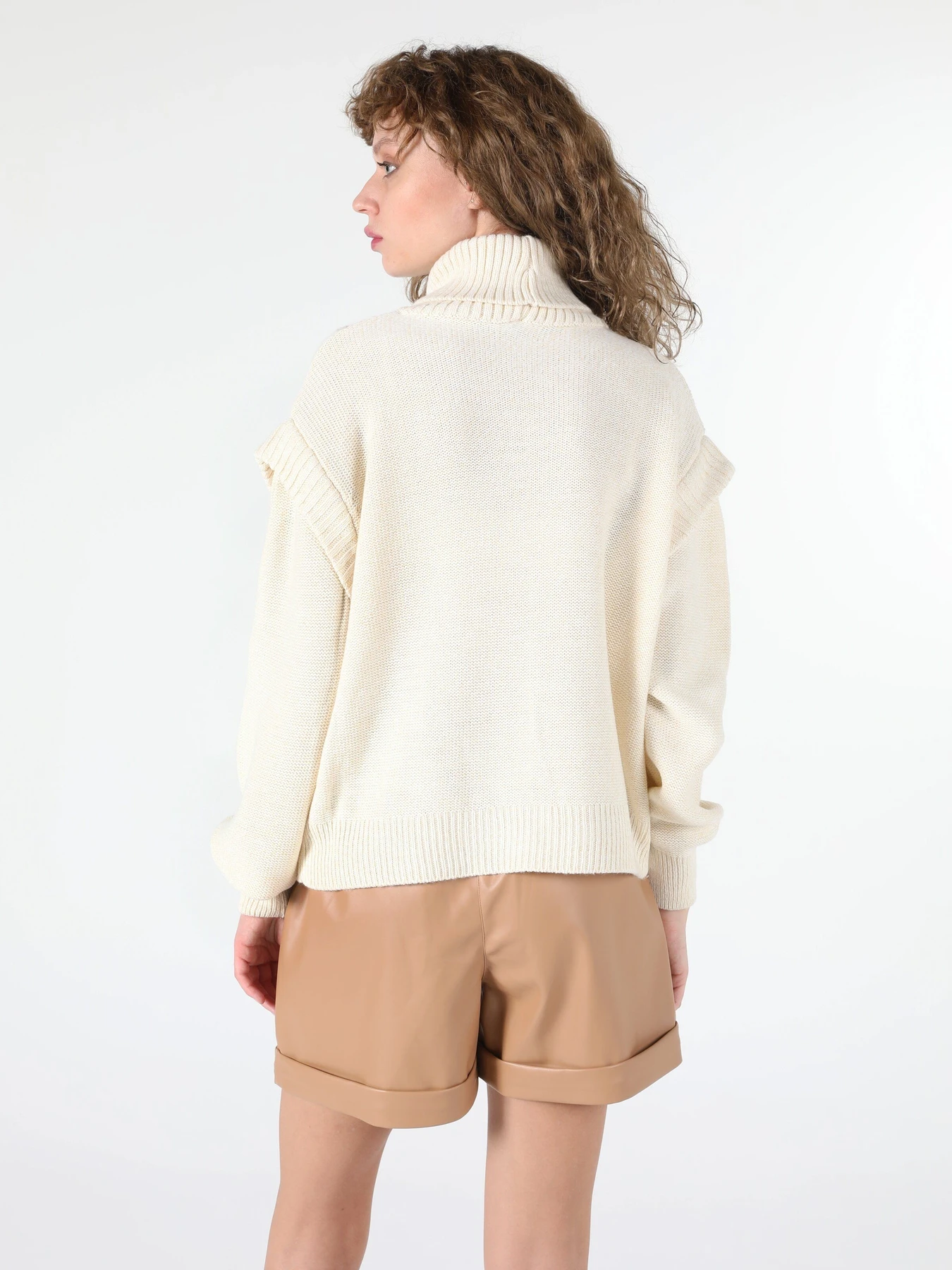 Худи и свитшоты Colin’s модель CL1055888_Q1.V1_ECR Фото