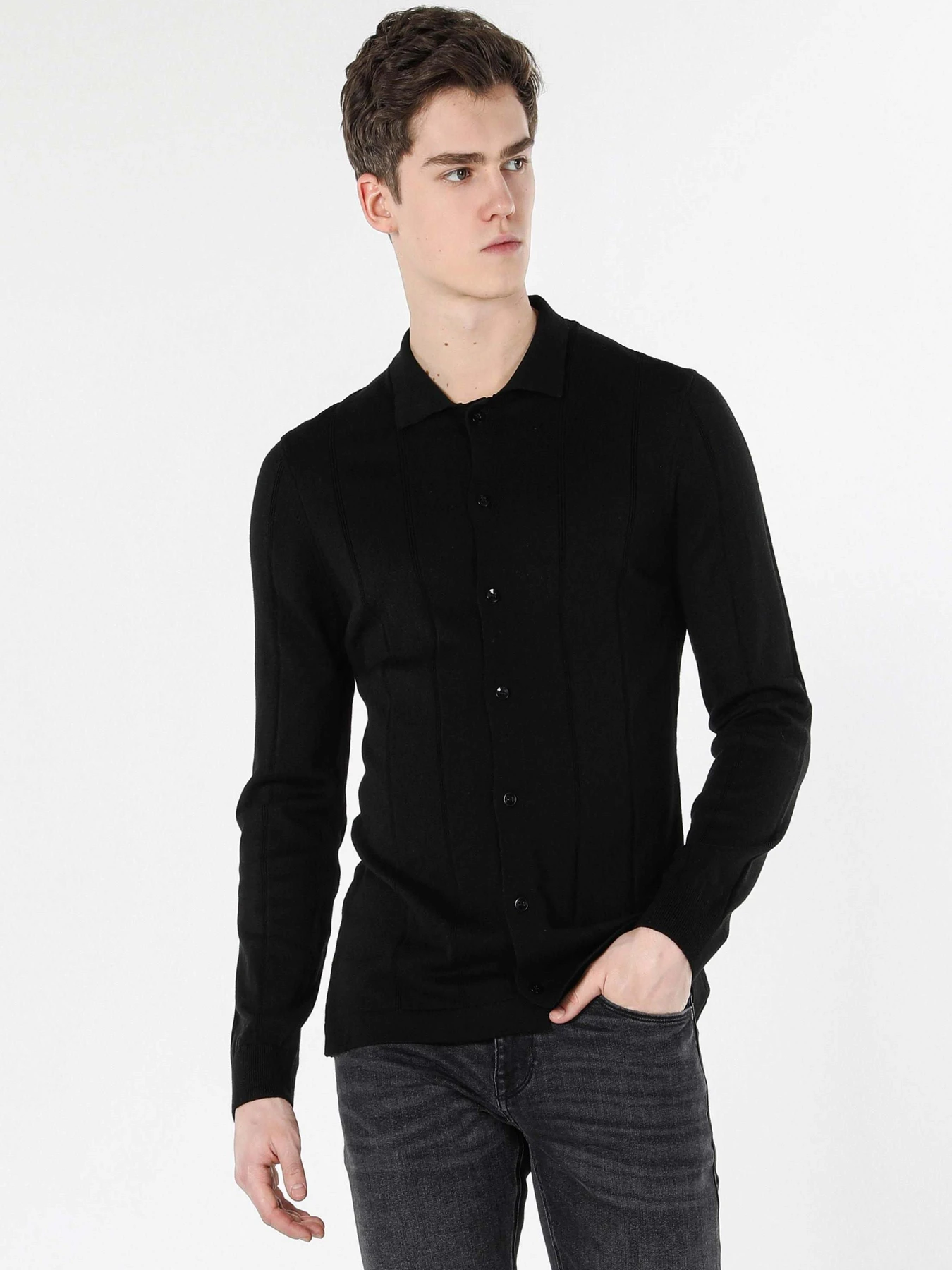 Худи и свитшоты Colin’s модель CL1056906_Q1.V1_BLK Фото
