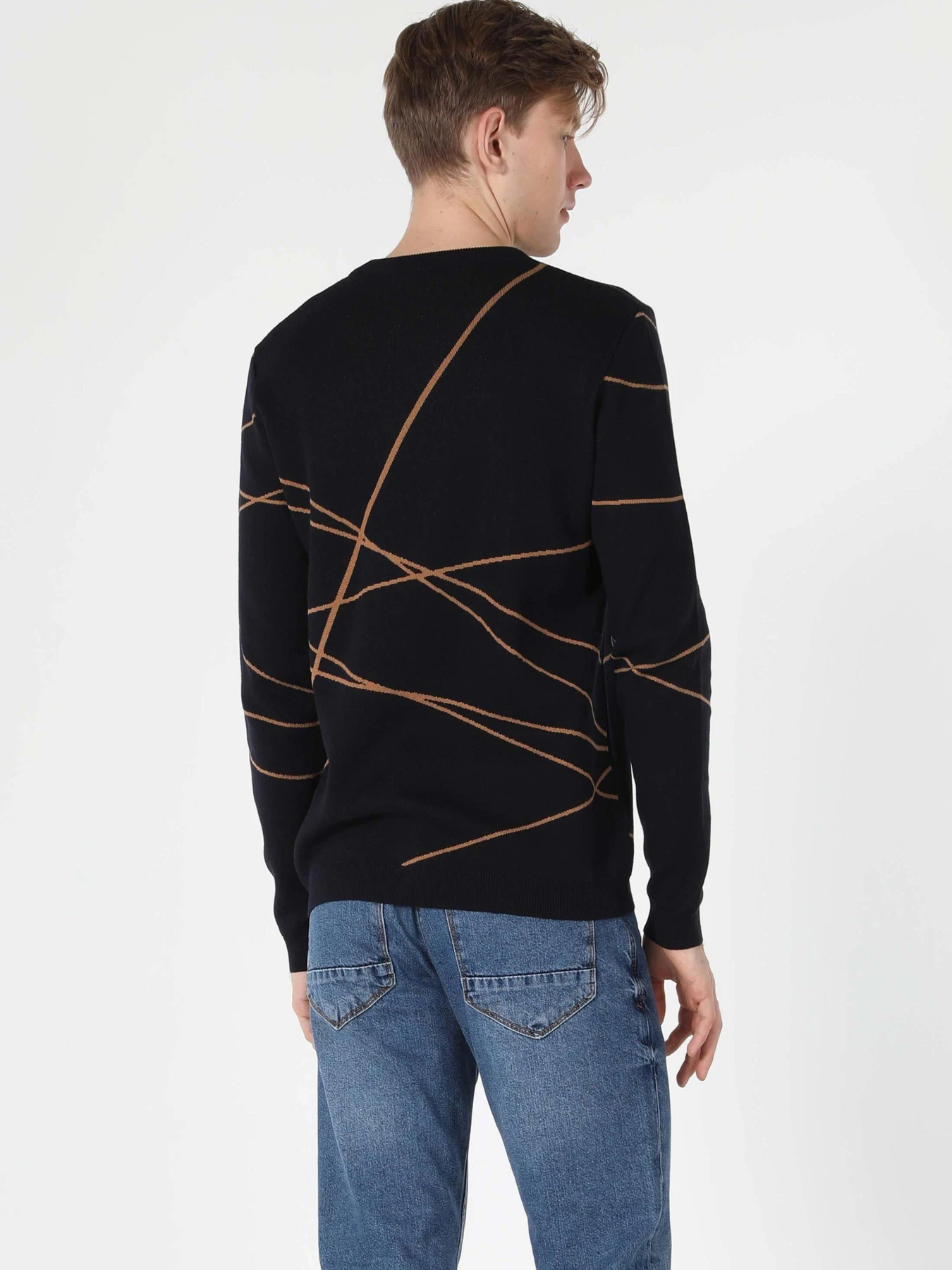 Худи и свитшоты Colin’s модель CL1056680_Q1.V1_BLK Фото