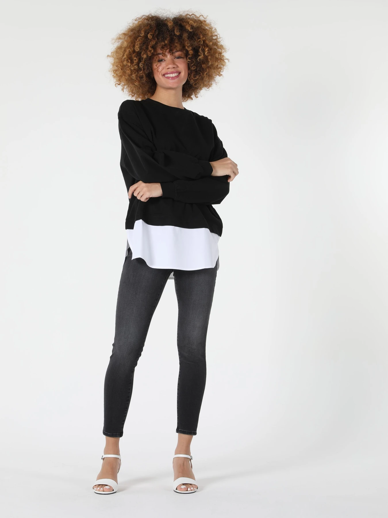 Худи и свитшоты Colin’s модель CL1057368_Q1.V1_BLK Фото