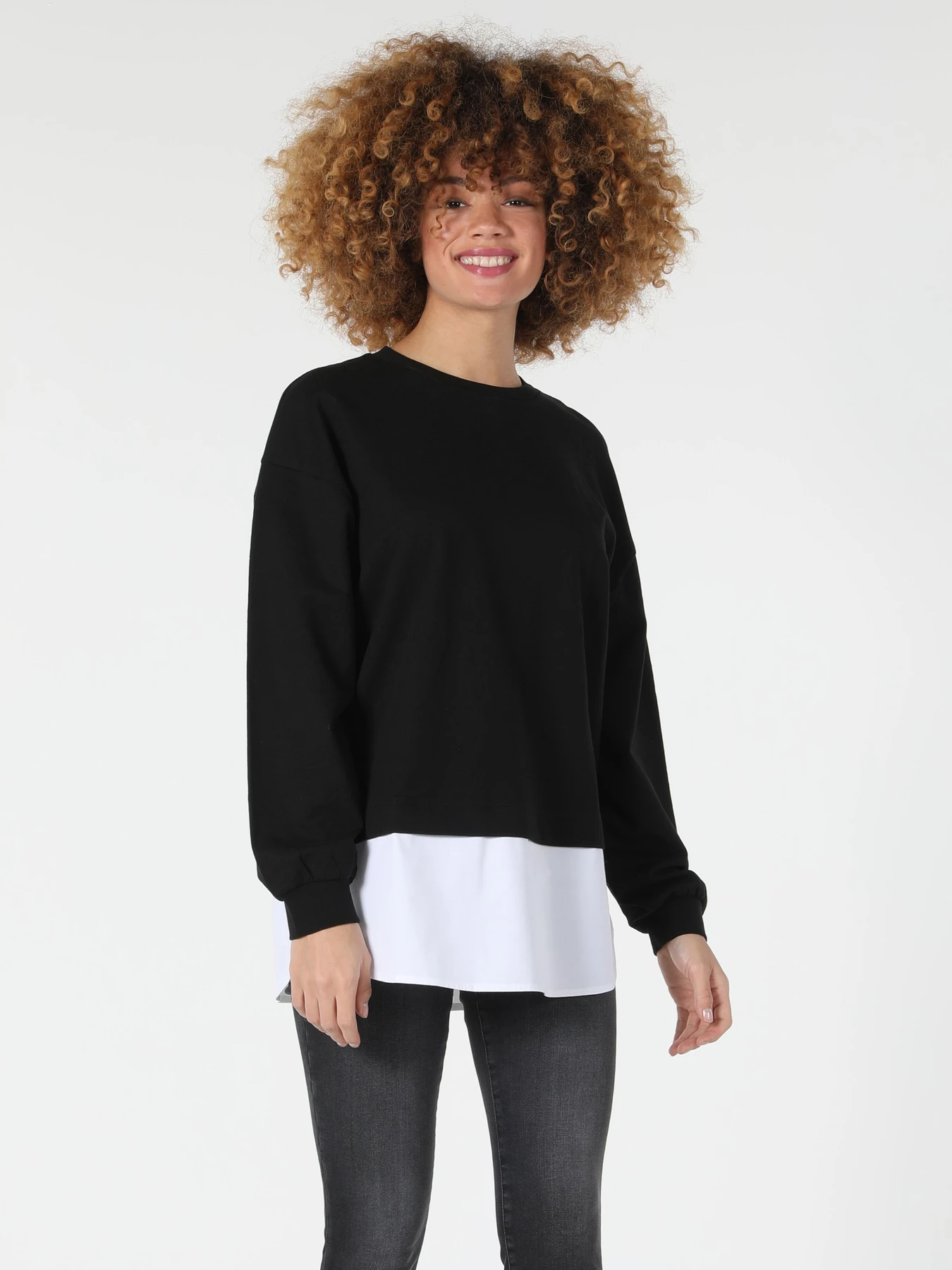 Худи и свитшоты Colin’s модель CL1057368_Q1.V1_BLK Фото