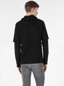 Худи и свитшоты Colin’s модель CL1056773_Q1.V1_BLK Фото