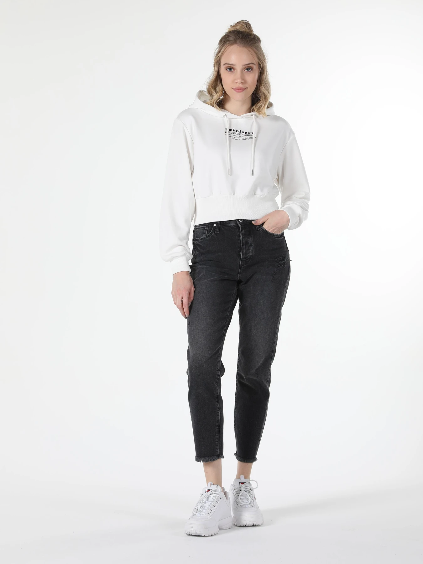 Худи и свитшоты Colin’s модель CL1057344_Q1.V1_WHT Фото