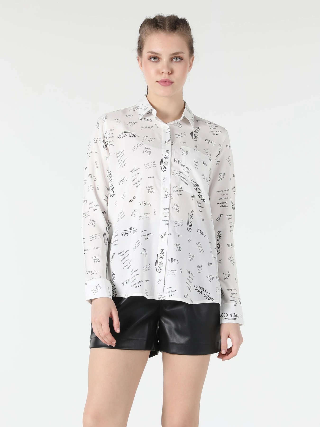 Сорочки Colin’s модель CL1058105_Q1.V1_WHT Фото