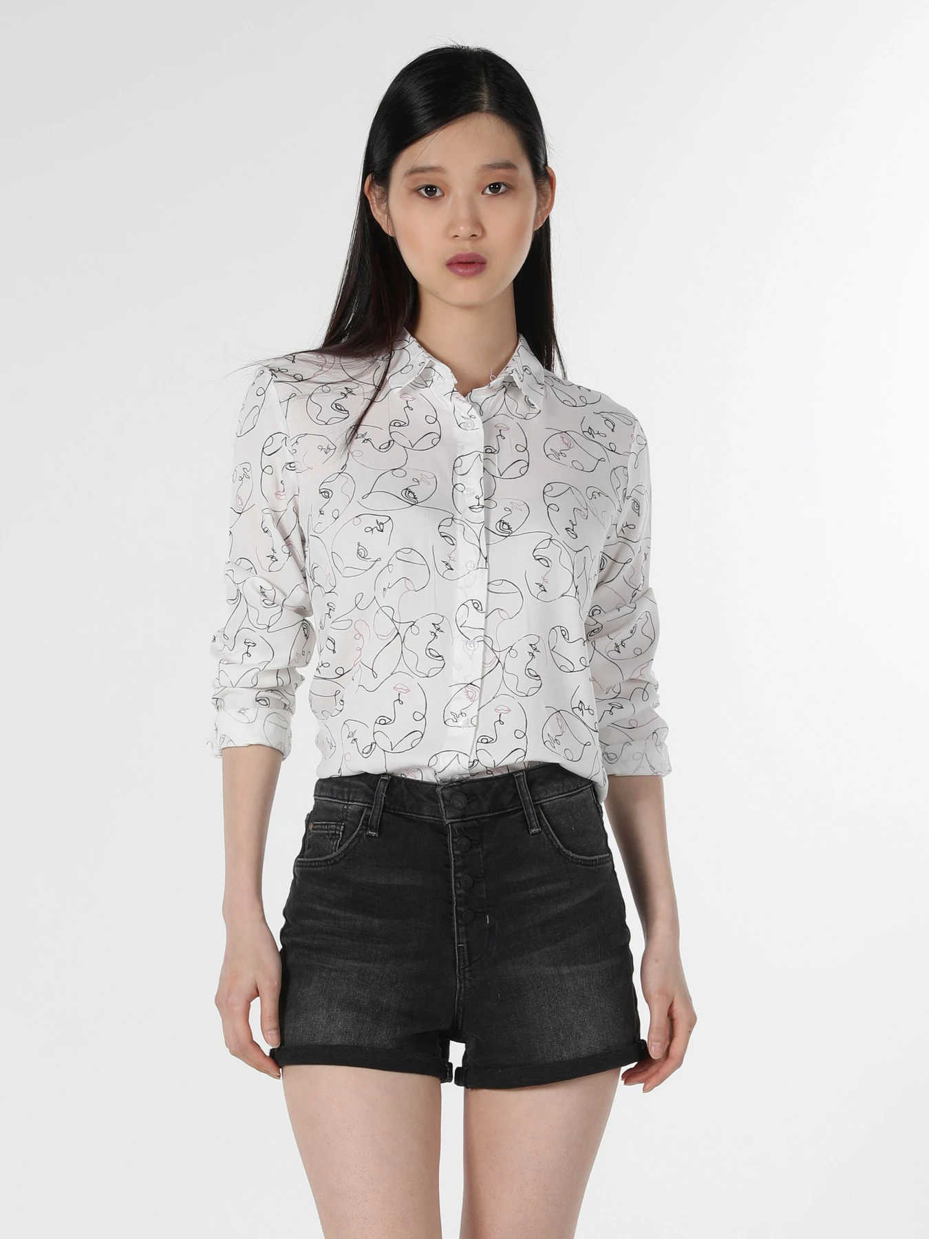 Сорочки Colin’s модель CL1057281_Q1.V1_WHT Фото