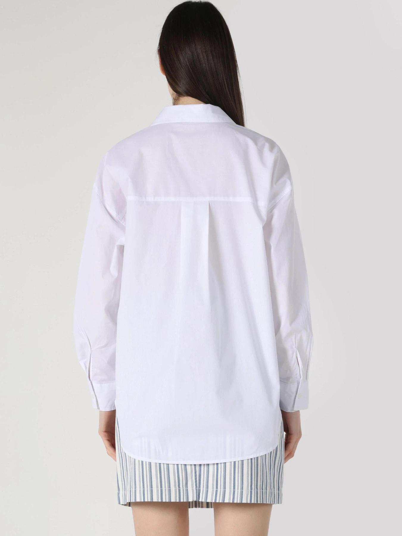 Сорочки Colin’s модель CL1058726_Q1.V1_WHT Фото