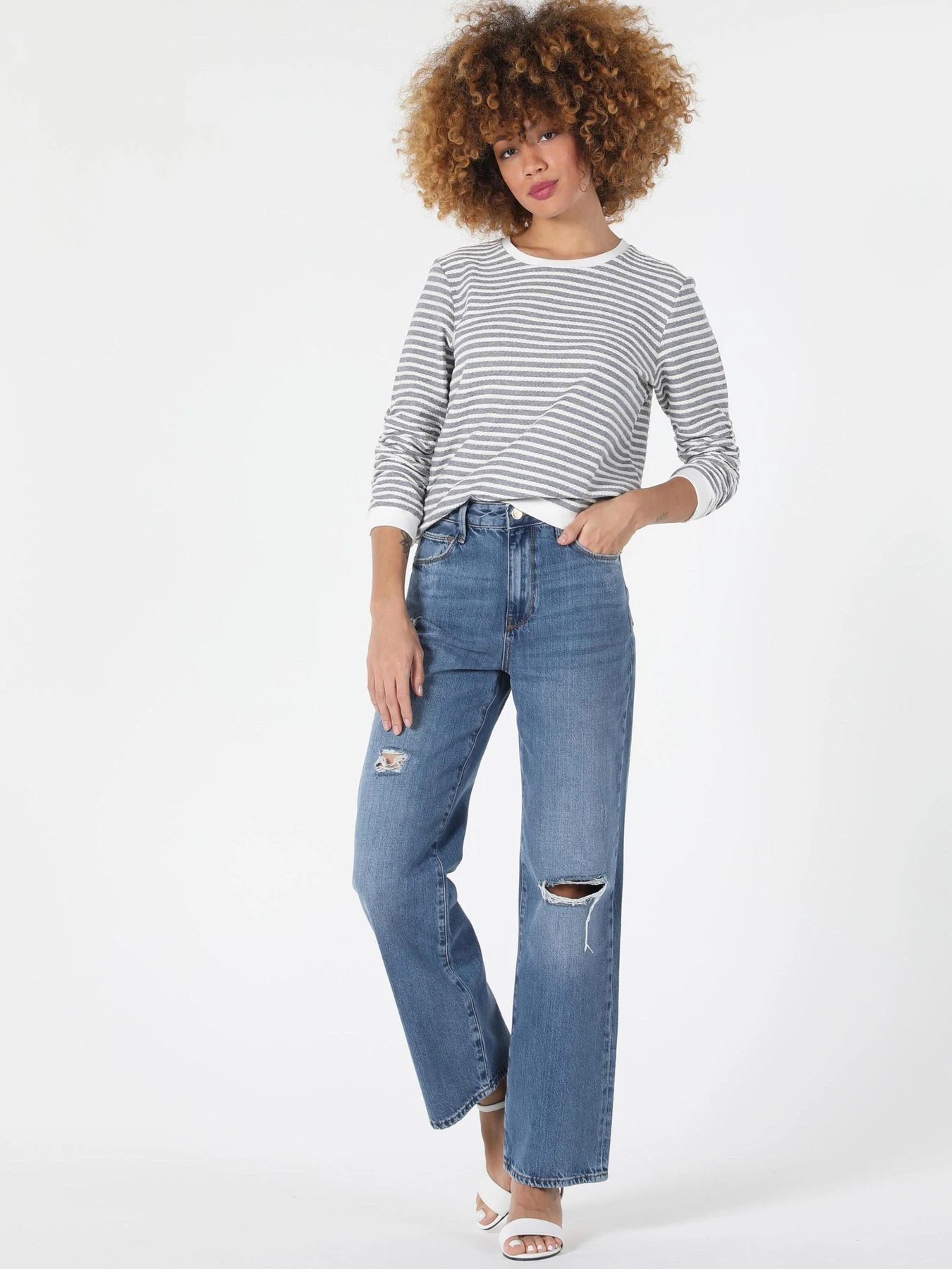 Худи и свитшоты Colin’s модель CL1055050_Q1.V2_WHT Фото