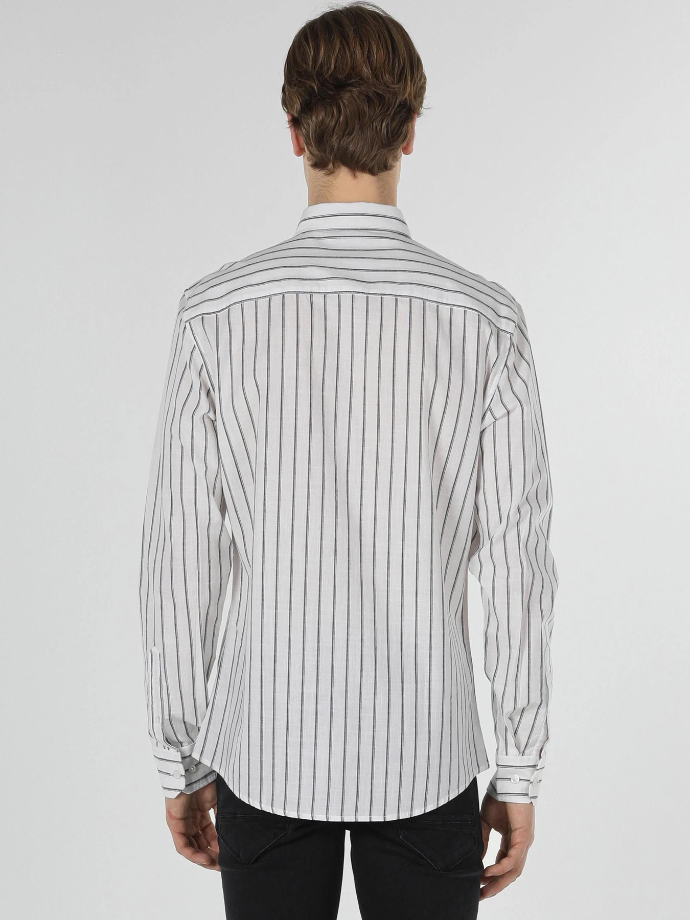 Сорочки Colin’s модель CL1053806_Q1.V1_WHT Фото