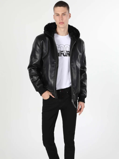 Куртки и дубленки Colin’s модель CL1060744_Q1.V1_BLK Фото