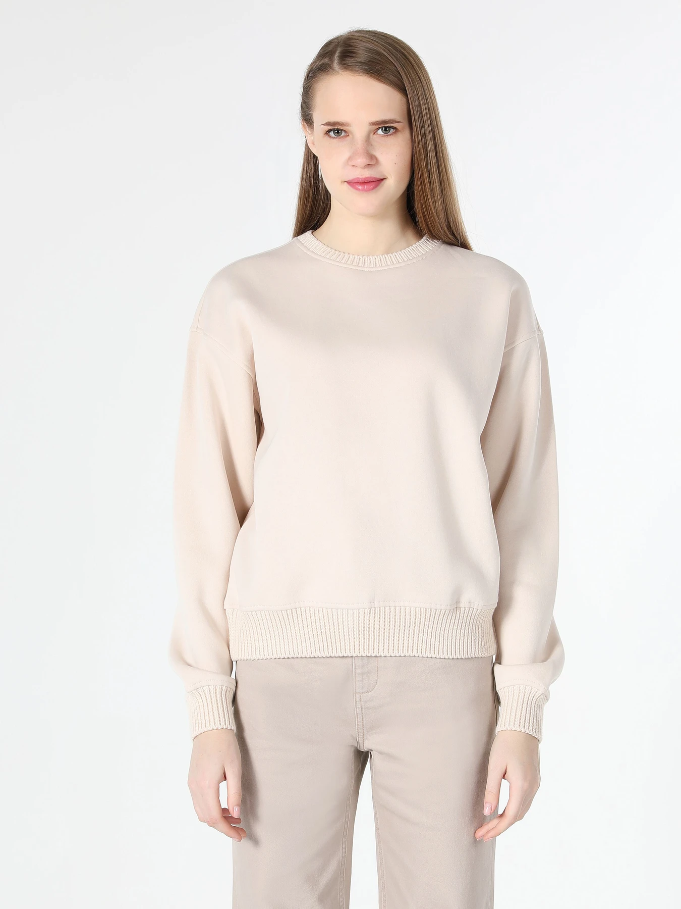 Худи и свитшоты Colin’s модель CL1062437_Q1.V1_ECR Фото