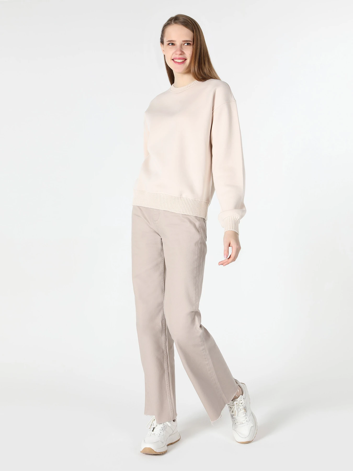Худи и свитшоты Colin’s модель CL1062437_Q1.V1_ECR Фото