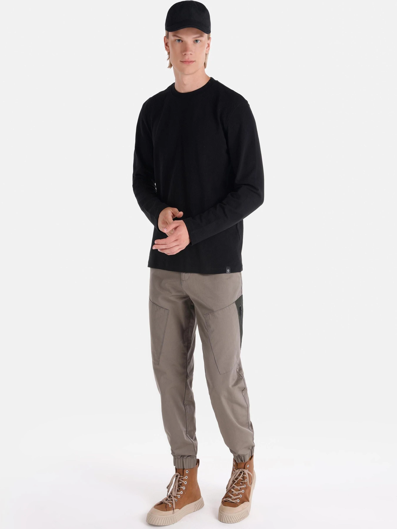 Худі та світшоти Colin’s модель CL1064899_Q1.V1_BLK Фото
