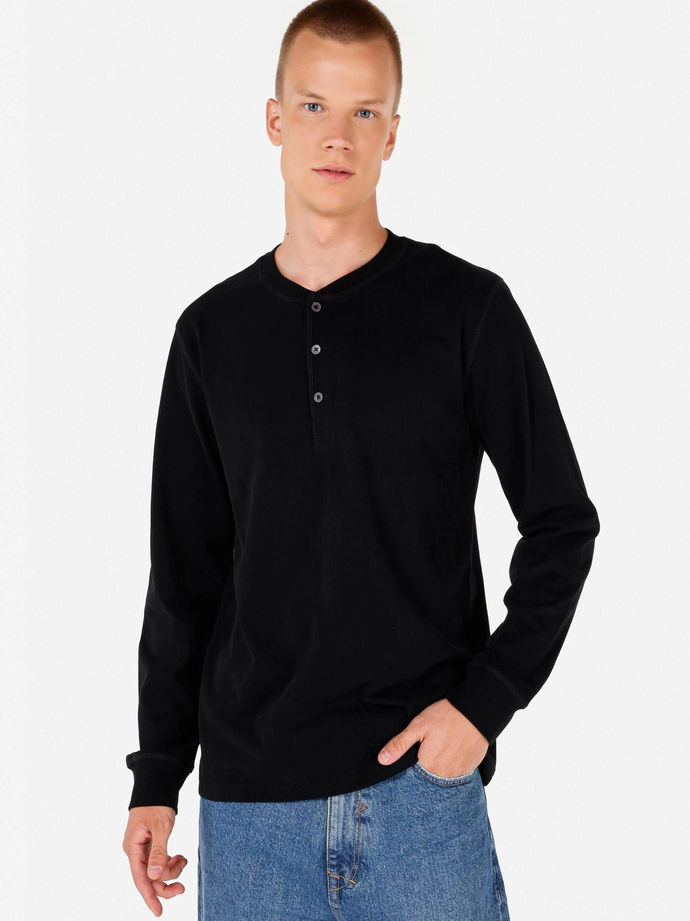 Худі та світшоти Colin’s модель CL1065875_Q1.V1_BLK Фото