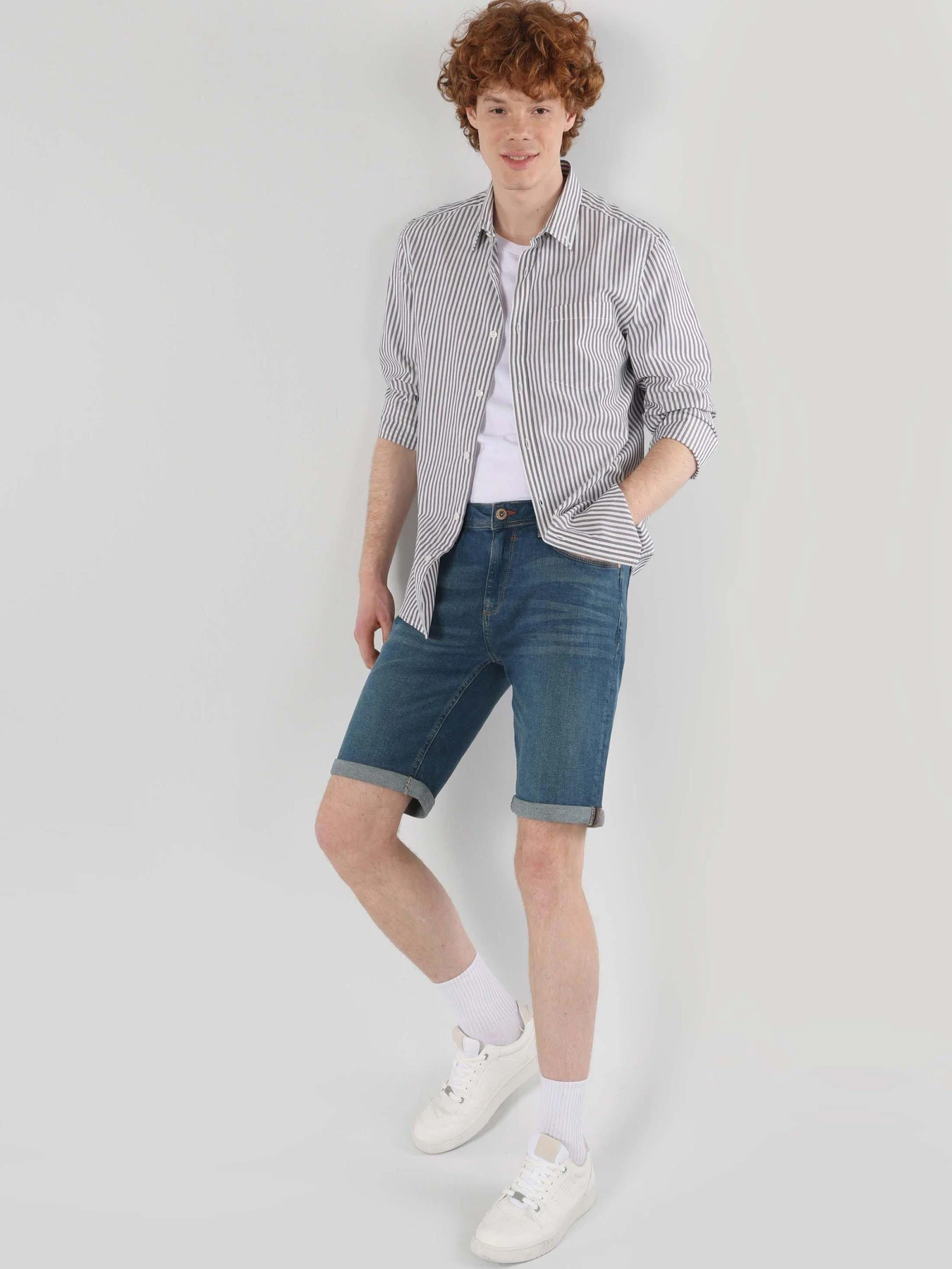 Рубашки Colin’s модель CL1062880_Q1.V1_WHT Фото