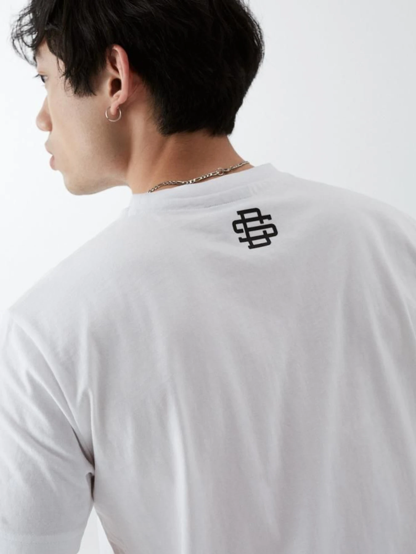 Футболки и поло DIVERSE Varsity E модель 10039941 Футболки и поло DIVERSE Varsity E модель 10039941 Фото