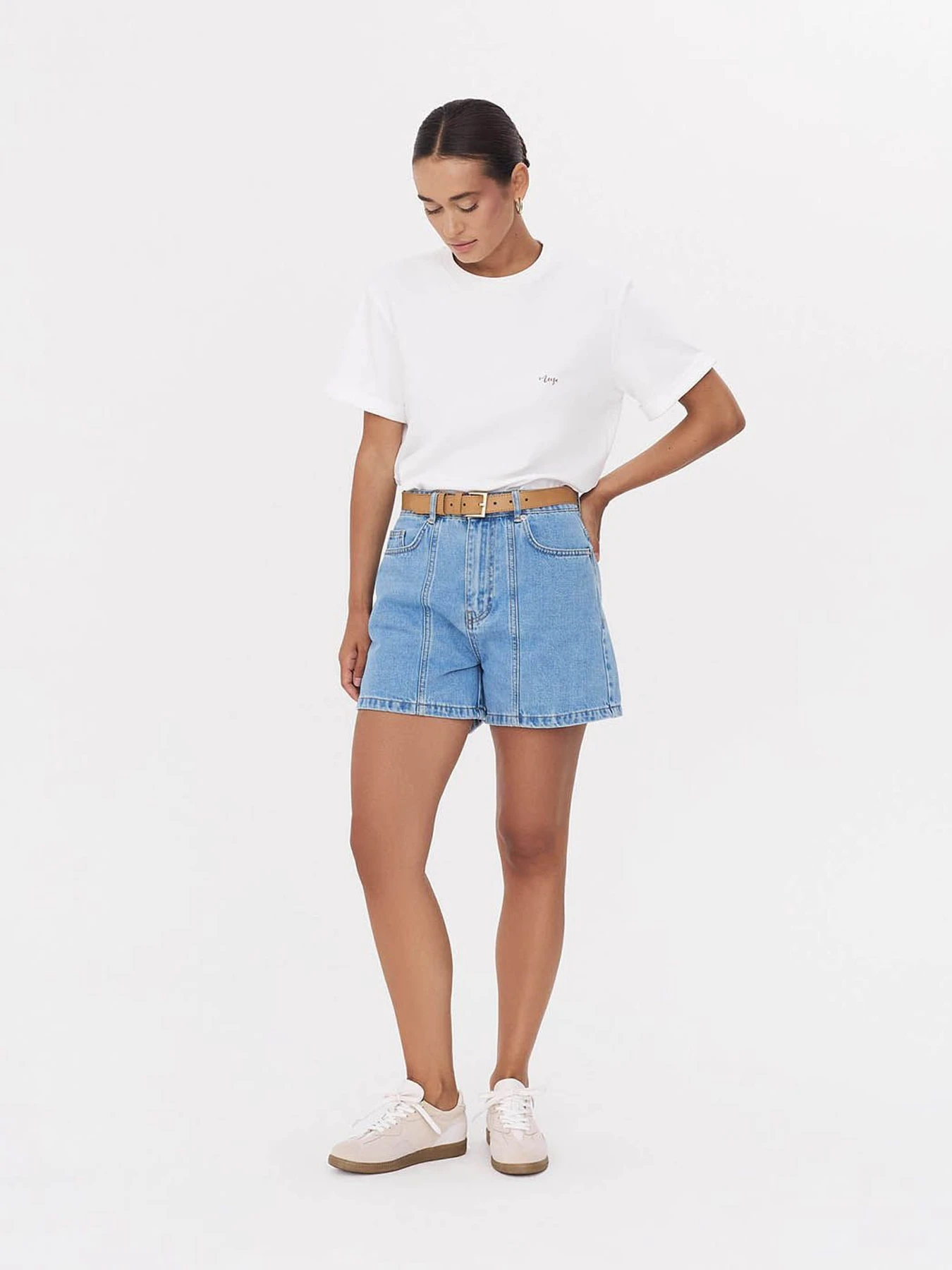 Шорты FASHIONISTA модель J5029 Фото