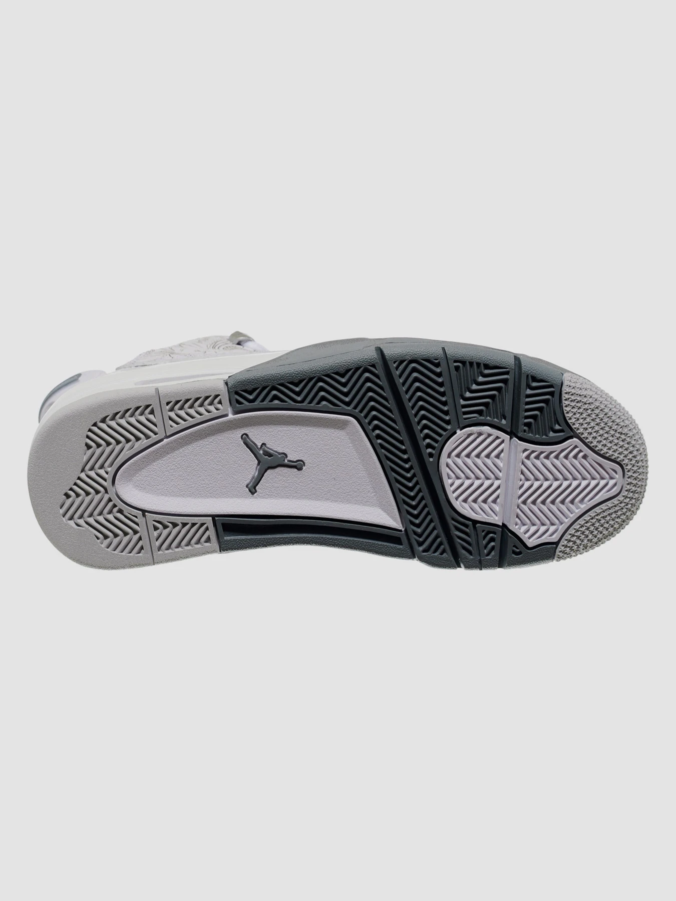 Кросівки Jordan Dub Zero Gs модель DV1360-107 Фото
