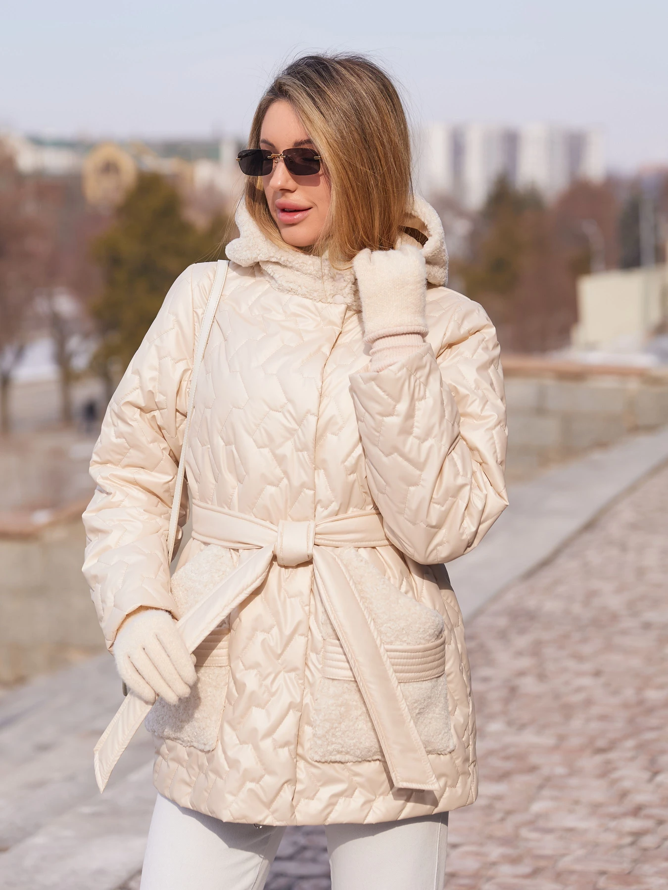 Куртки и дубленки MilaNova модель Куртка К-363 молоко Фото