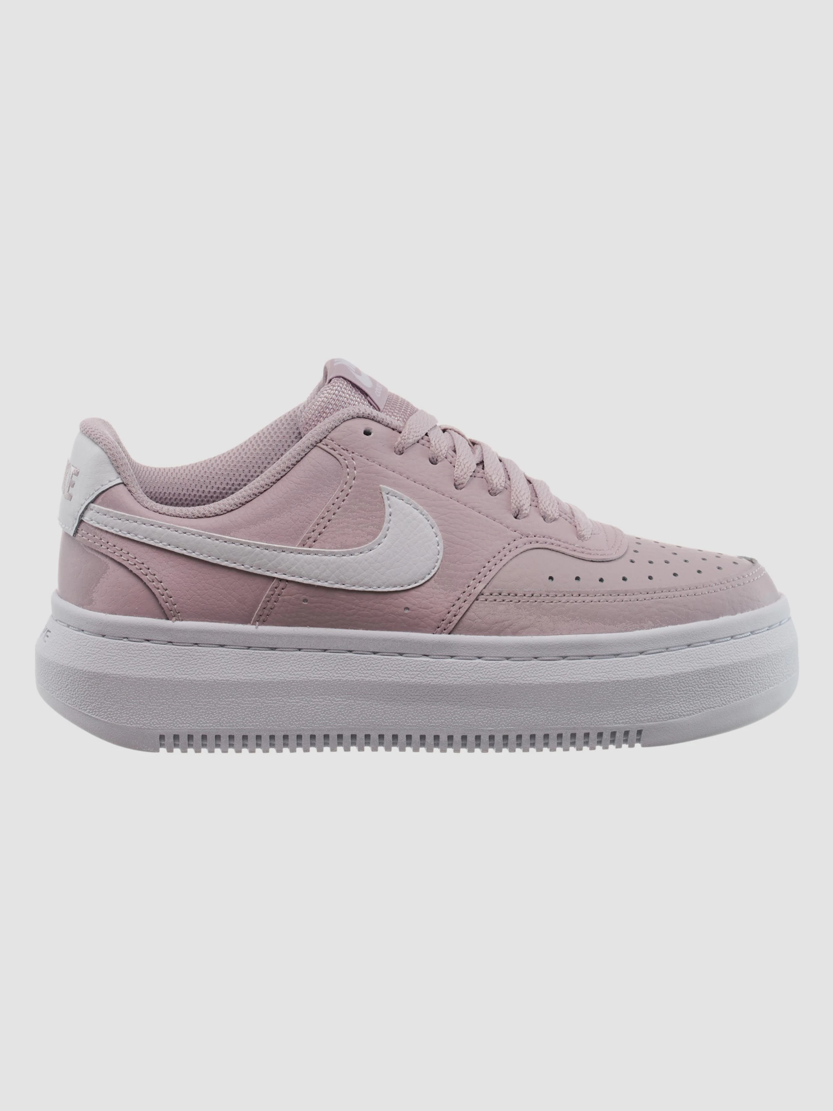 Жіночі Кросівки повсякденні NIKE Court Vision
