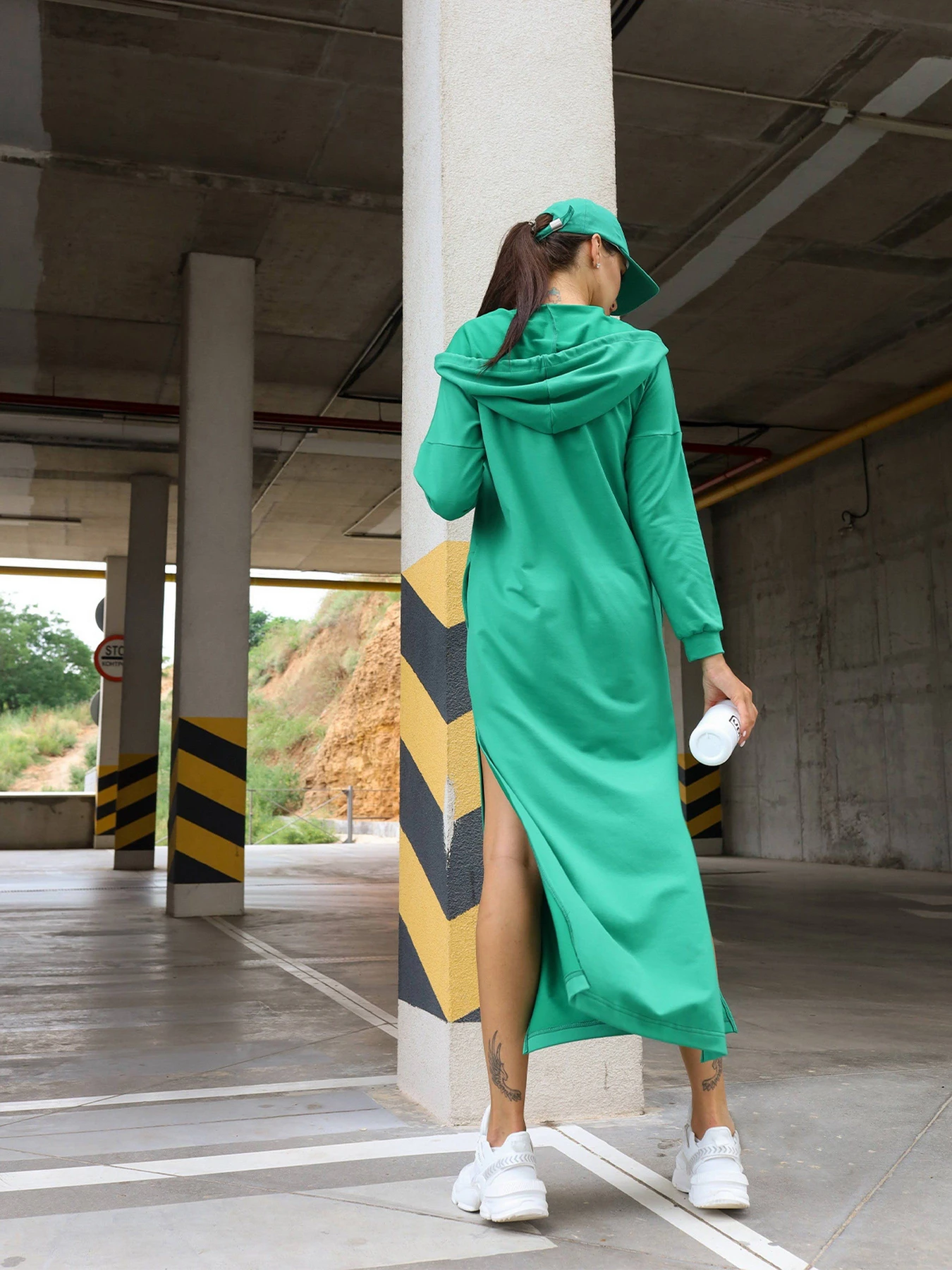 Сукні ISSA Plus модель 12219_green Сукні ISSA Plus модель 12219_green Фото