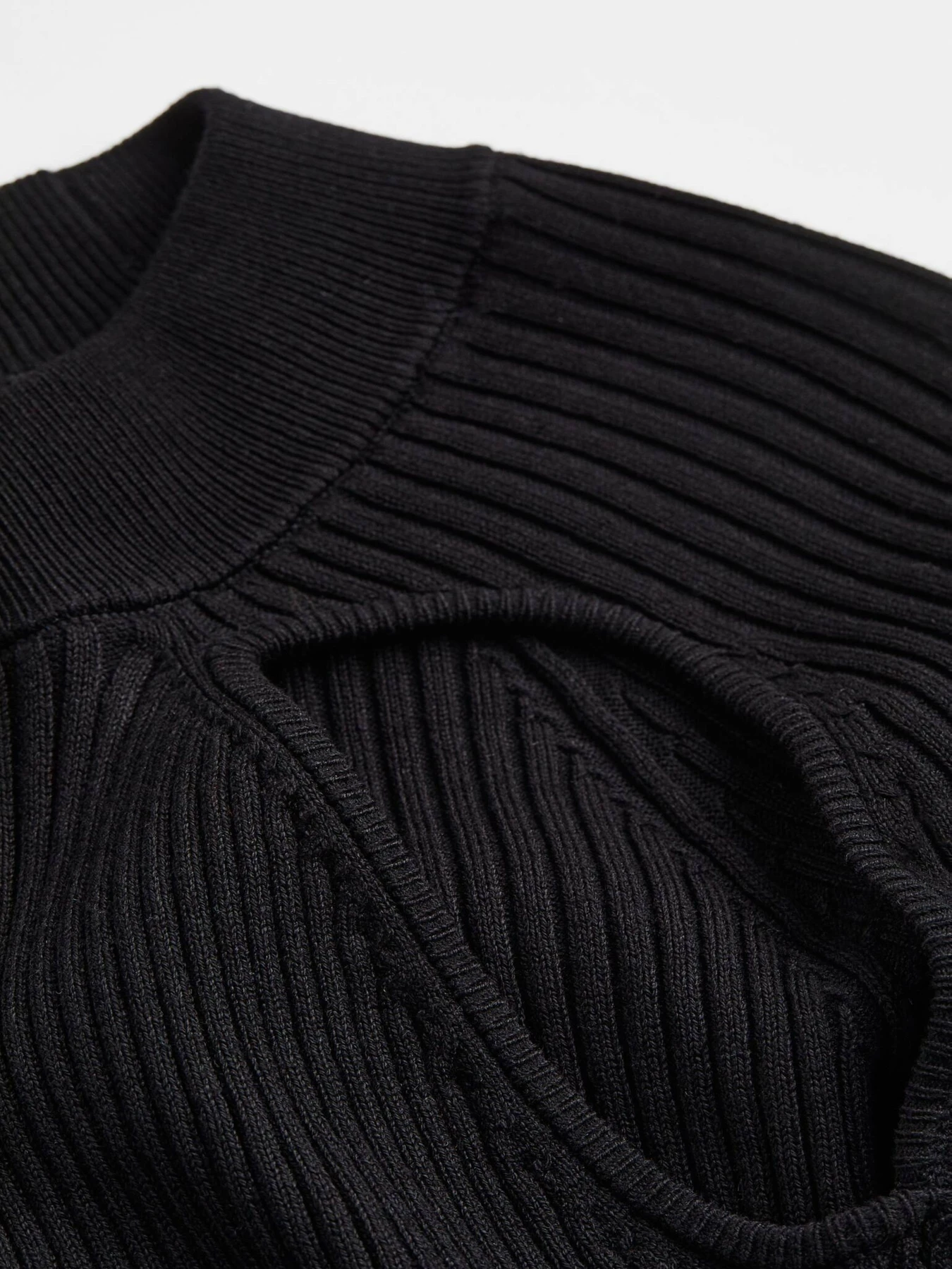 Платья H&M модель 75651 Фото