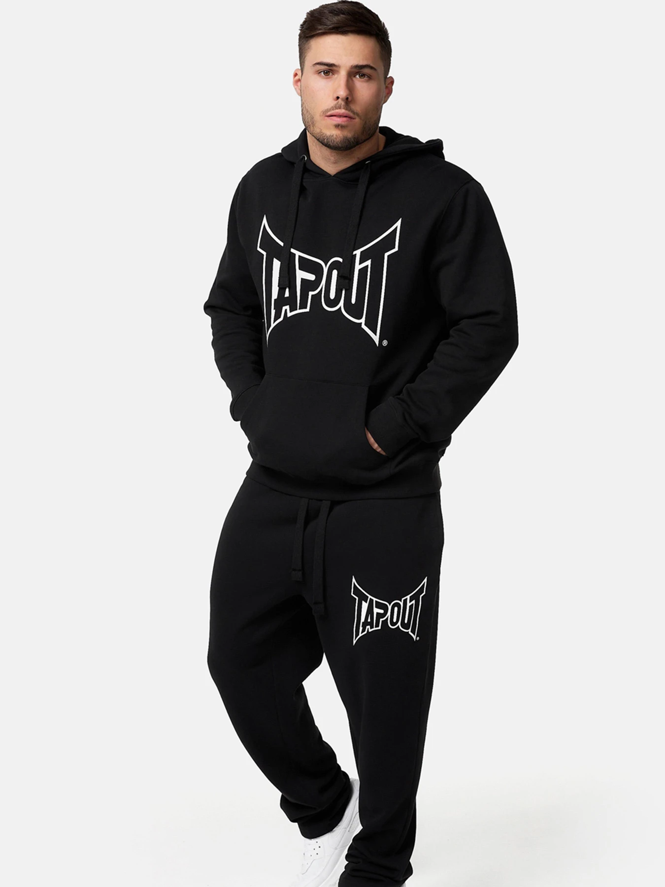 Худи и свитшоты Tapout Lifestyle Basic Hoodie модель 940006 Худи и свитшоты Tapout Lifestyle Basic Hoodie модель 940006 Фото