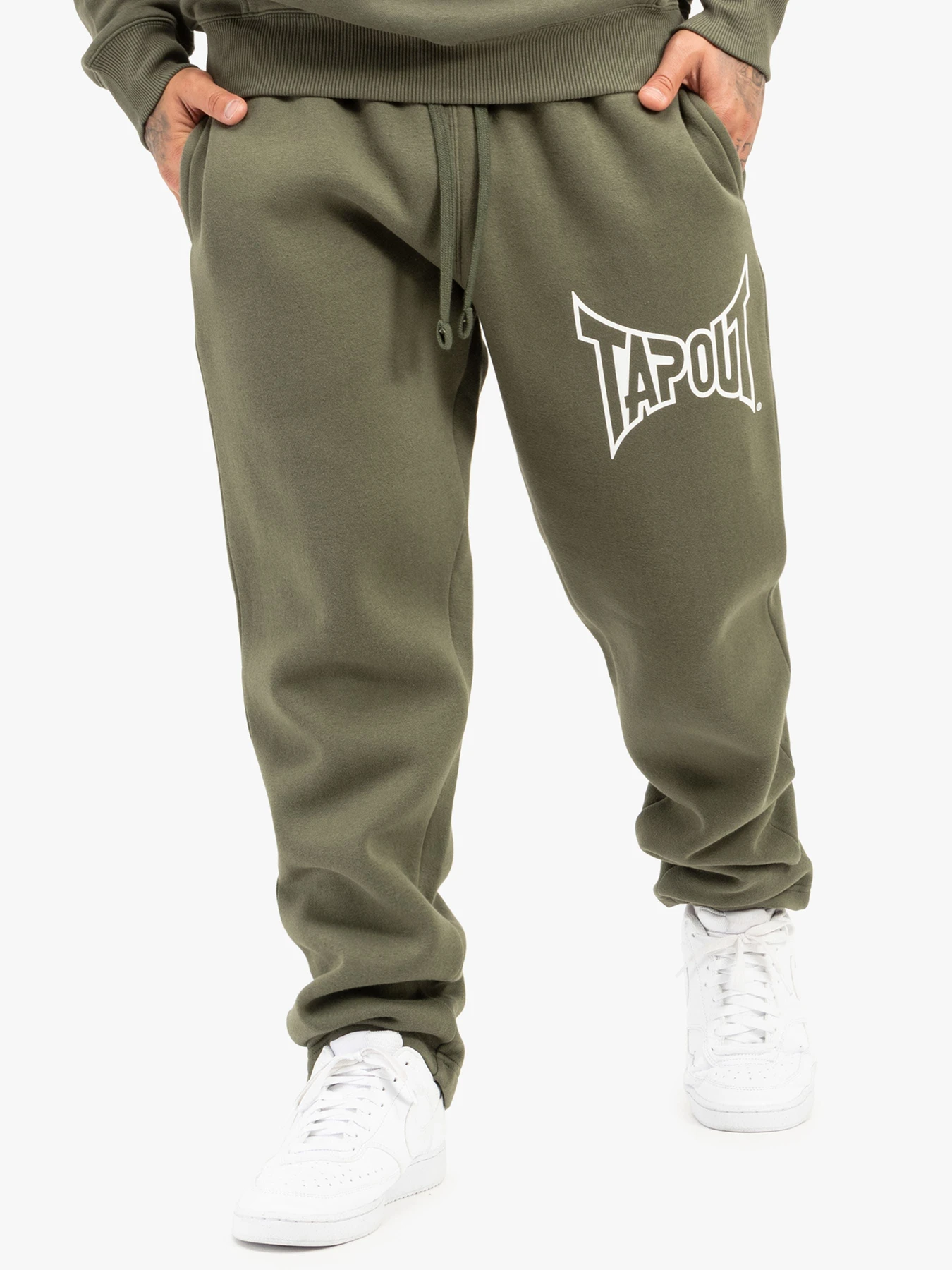 Брюки Tapout Lifestyle Basic Jogger модель 940008 Брюки Tapout Lifestyle Basic Jogger модель 940008 Фото