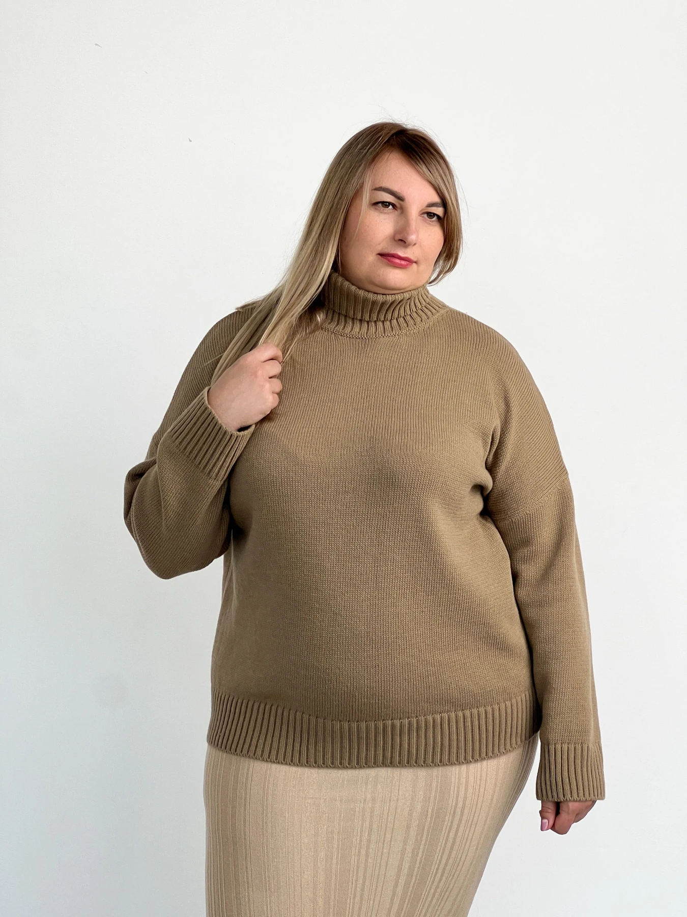 Худи и свитшоты ART KNIT модель 37680 Фото