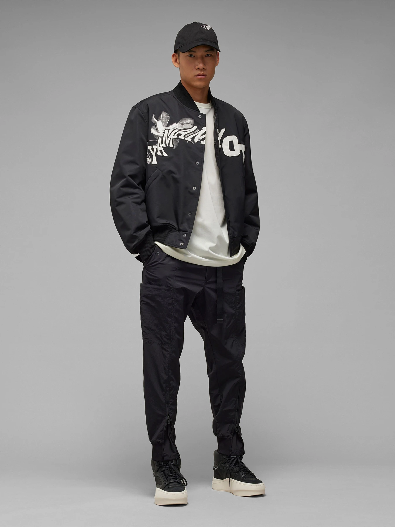 Штани Adidas модель IN8757 Штани Adidas модель IN8757 Фото