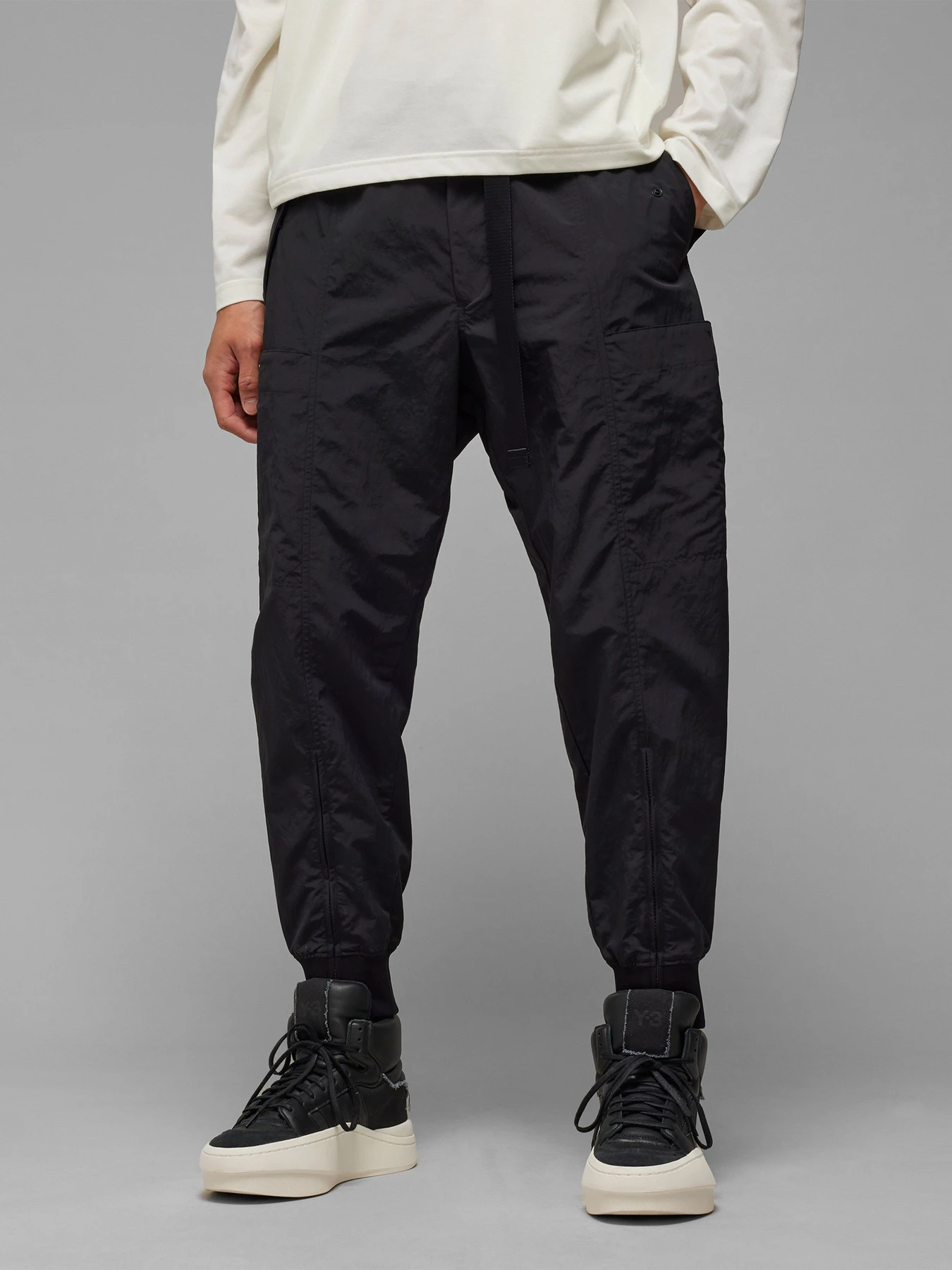 Штани Adidas модель IN8757 Штани Adidas модель IN8757 Фото