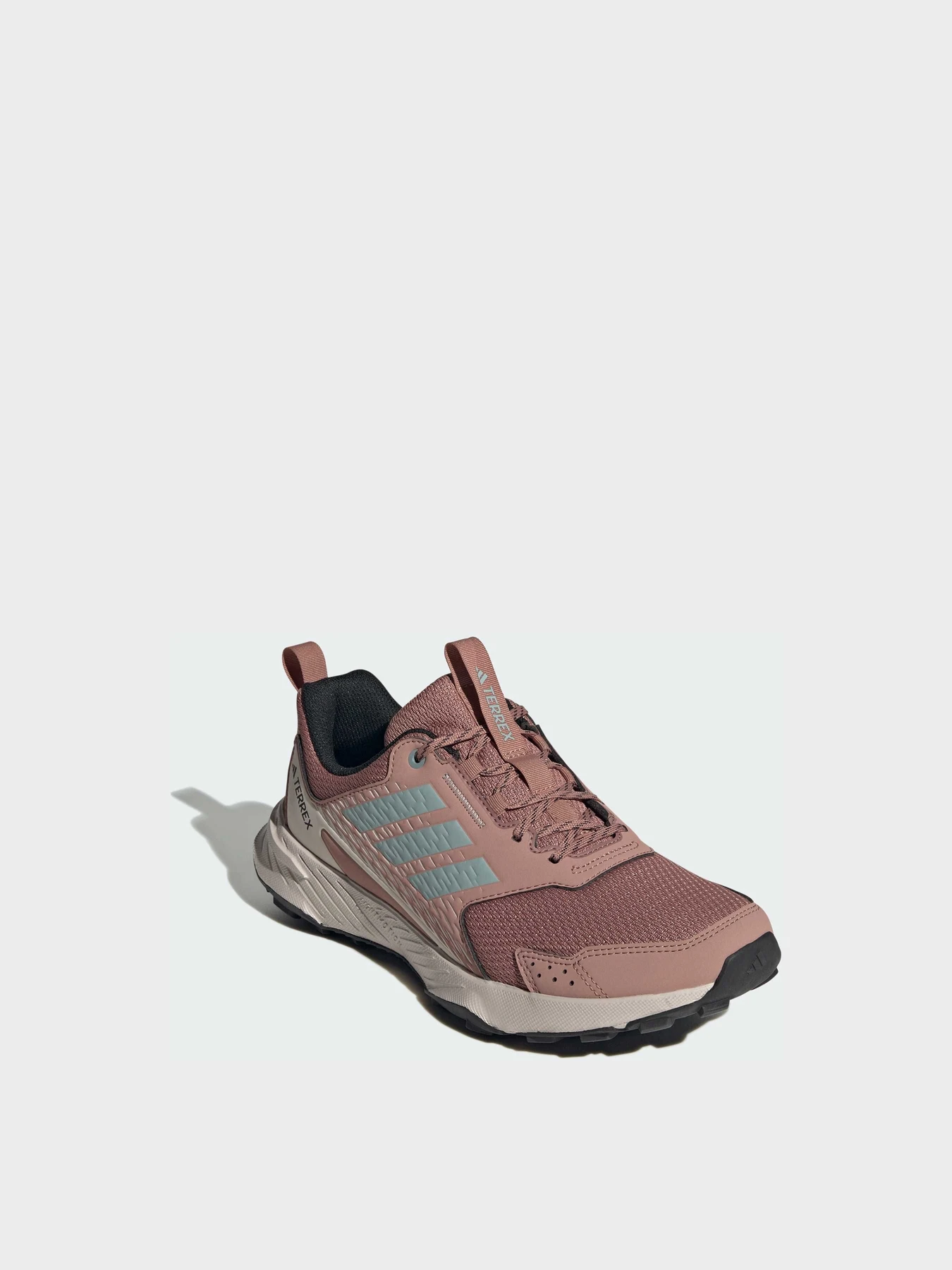 Кроссовки Adidas модель JI4290 Кроссовки Adidas модель JI4290 Фото