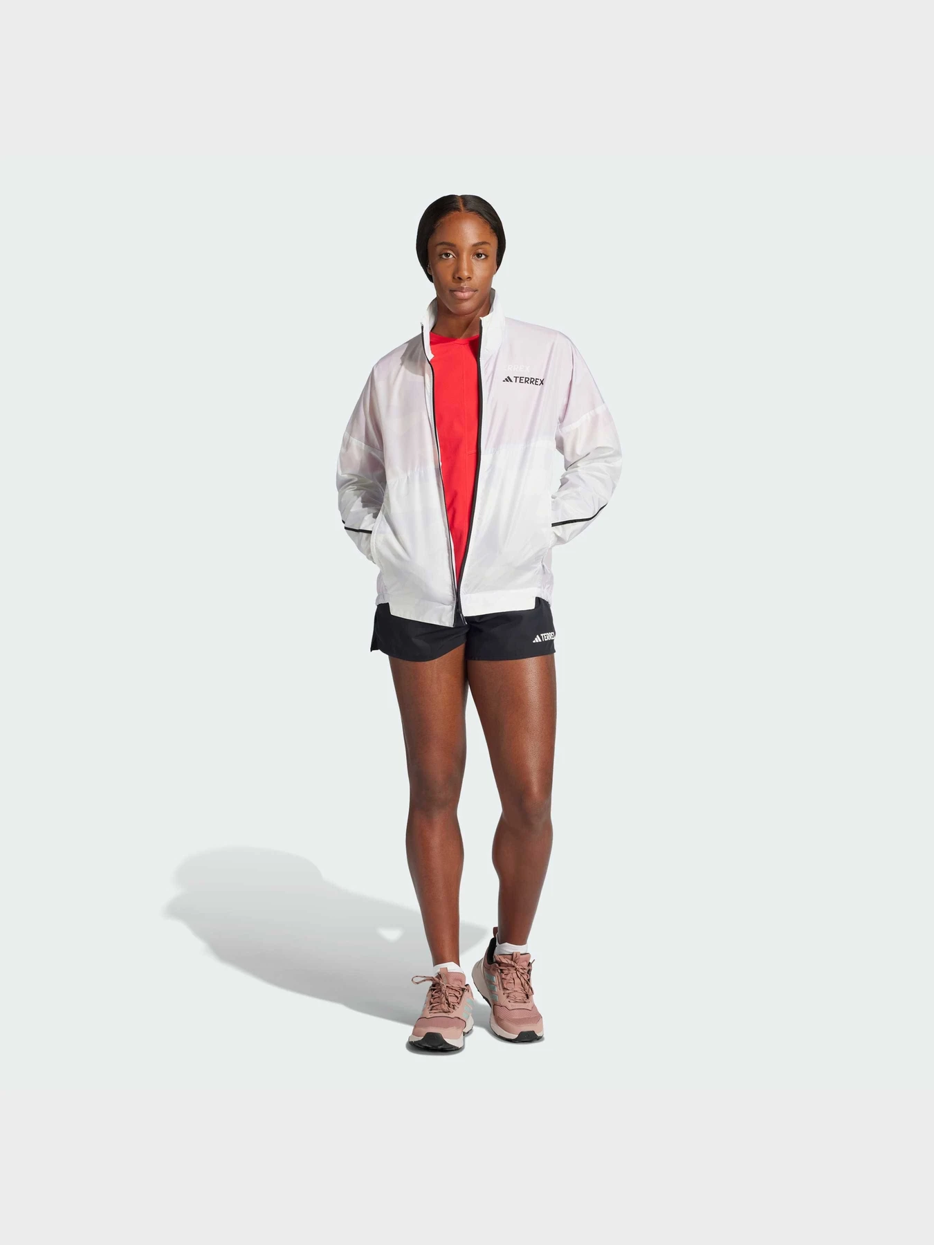 Куртки та дублянки Adidas модель JD8437 Фото