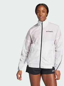 Куртки та дублянки Adidas модель JD8437 Фото