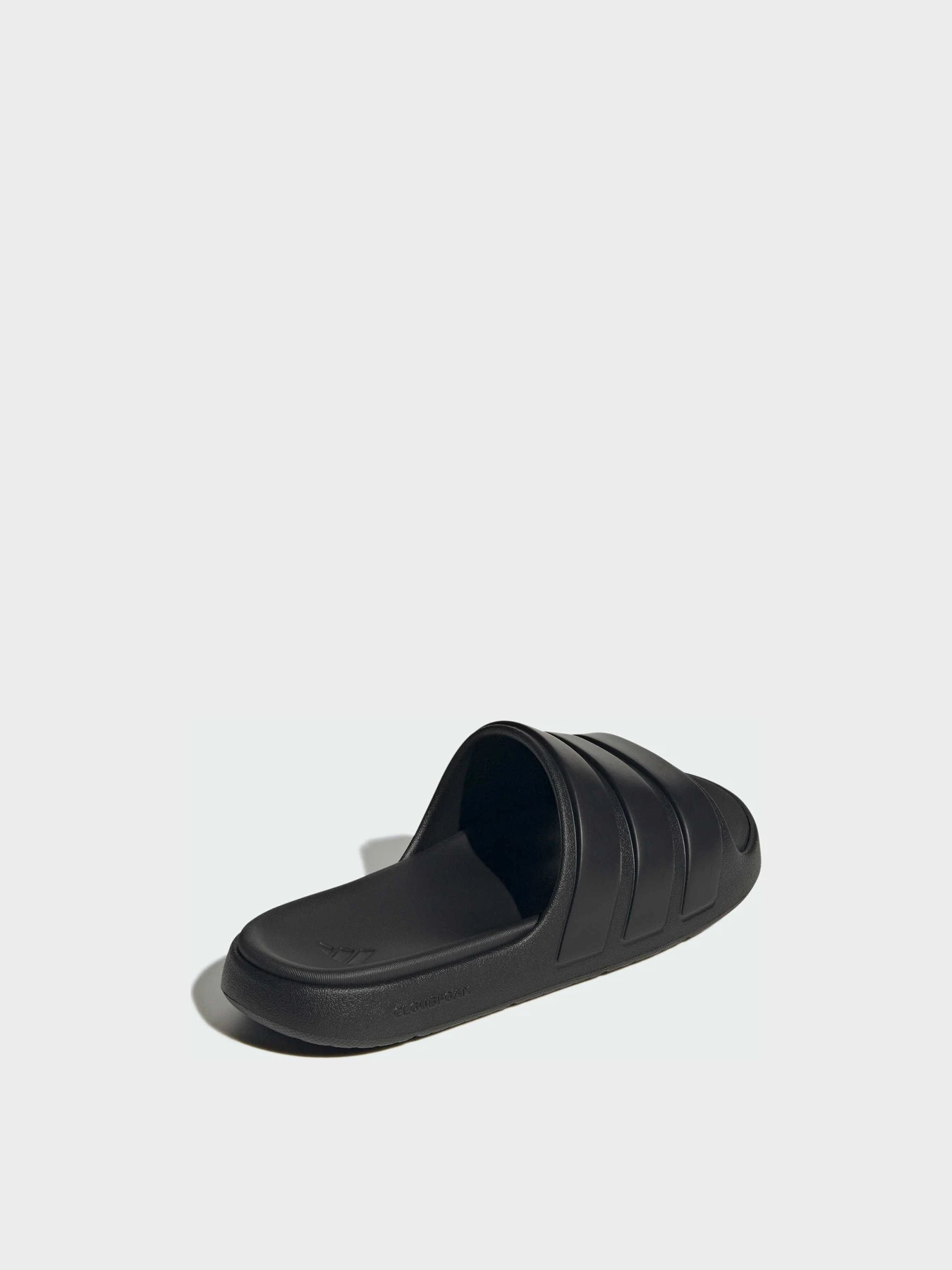 Шльопанці Adidas модель JR3123 Фото